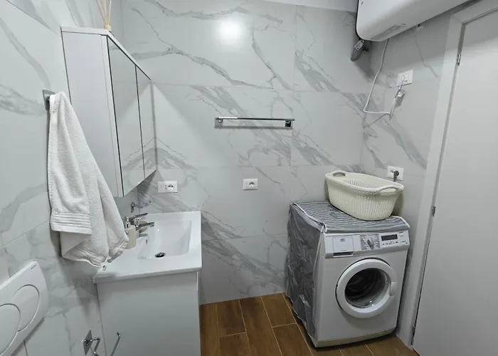 Apartment Donel