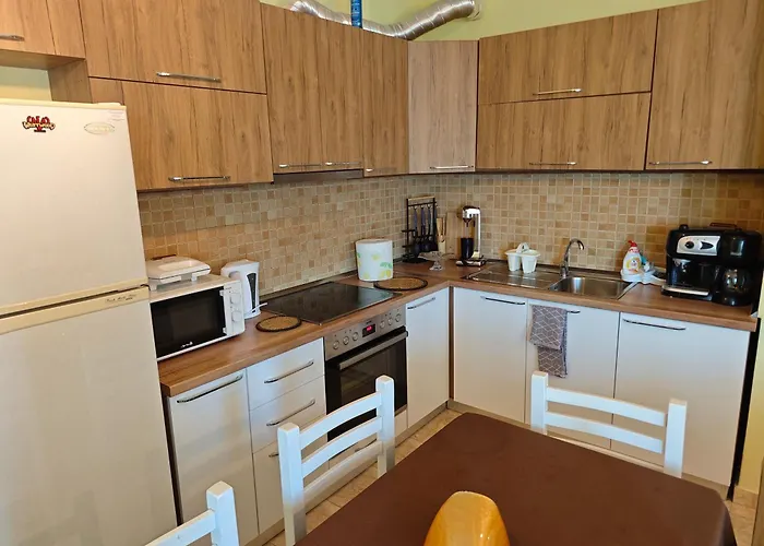 Donel Apartment