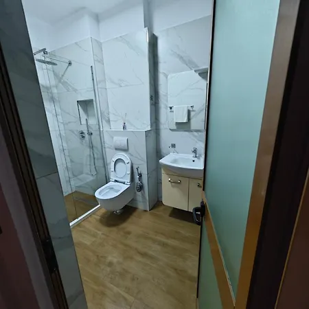 Апартаменты Donel